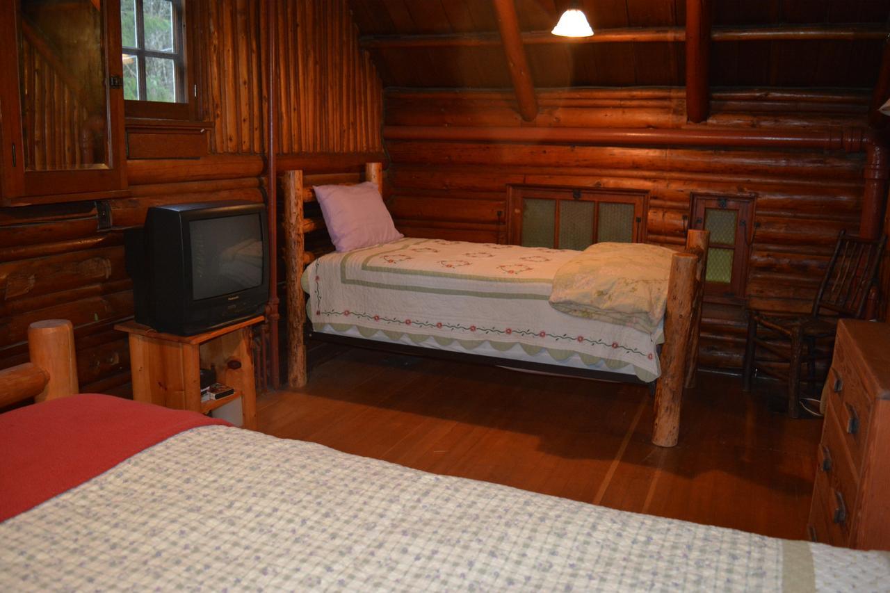 Copper Creek Inn Ashford Dış mekan fotoğraf
